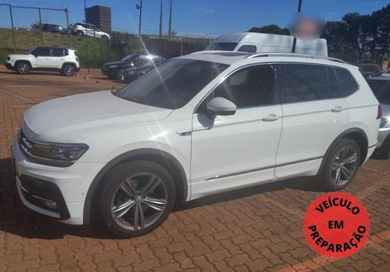 VOLKSWAGEN TIGUAN 2.0 350 TSI GASOLINA ALLSPACE R-LINE 4MOTION DSG VOLKSWAGEN TIGUAN 2.0 350 TSI GASOLINA ALLSPACE R-LINE 4MOTION DSG